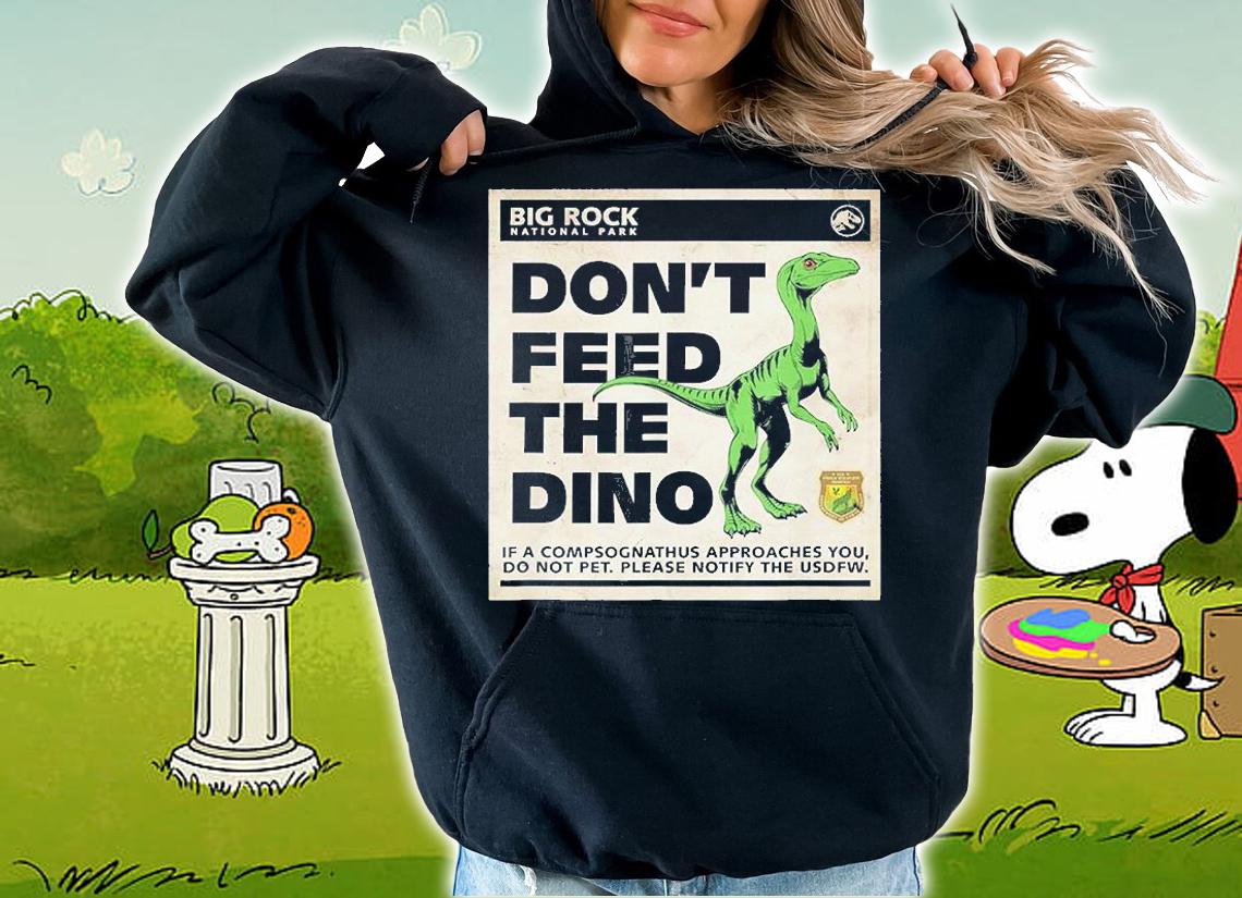 Jurassic World Dominion Compsognathus Dont Feed Dino T-Shirt t-shirt hoodie