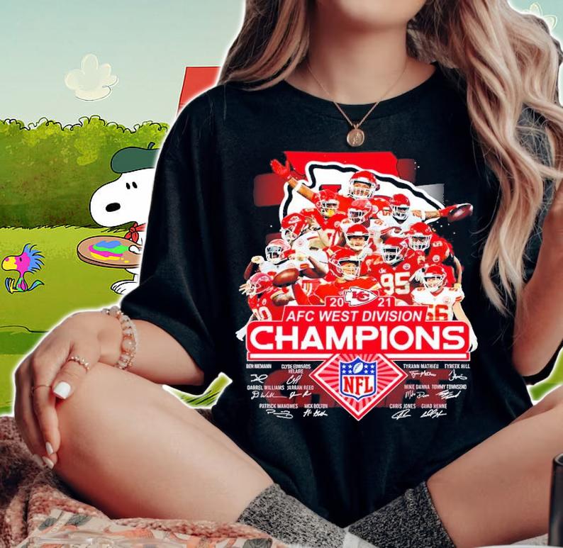 2021 Kansas City Chiefs AFC West Division Champions signatures shirt t-shirt woman shirt