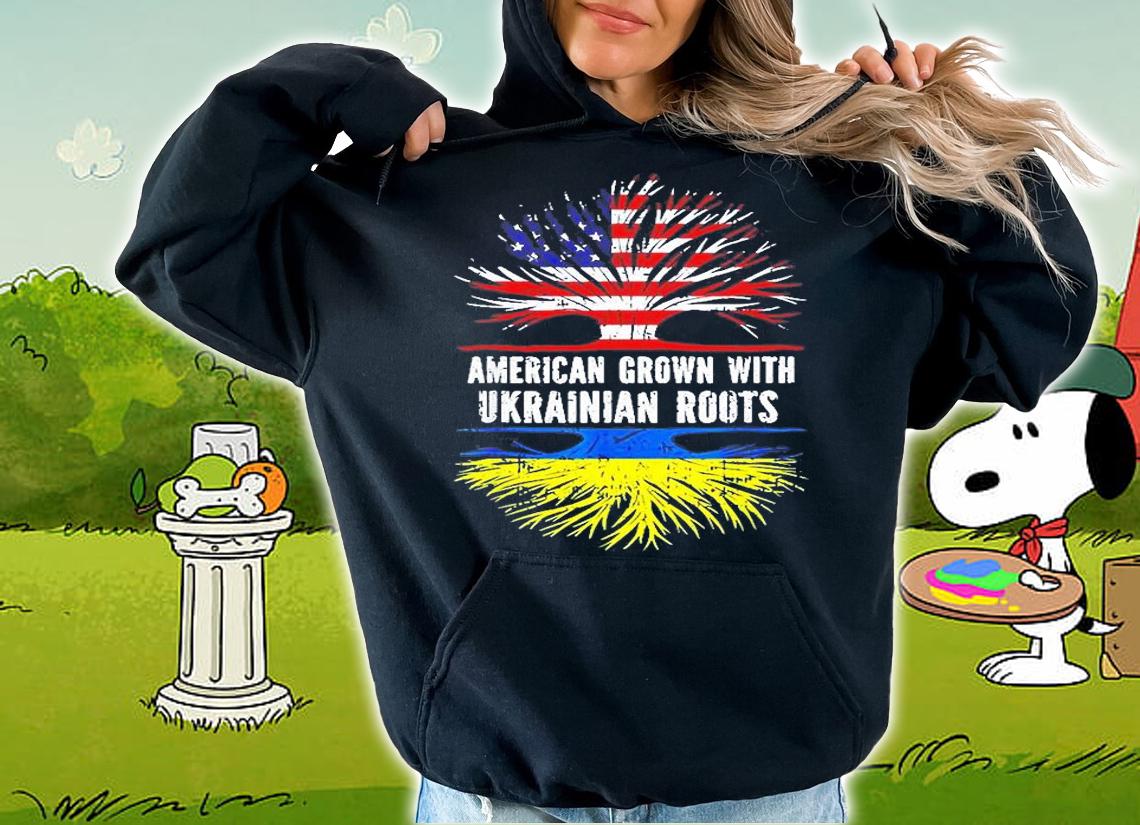 American Grown With Ukrainian Roots Usa Flag Ukraine T-Shirt t-shirt hoodie