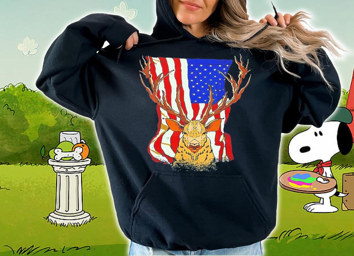American USA Patriotic Hunter Deer T-Shirt t-shirt hoodie