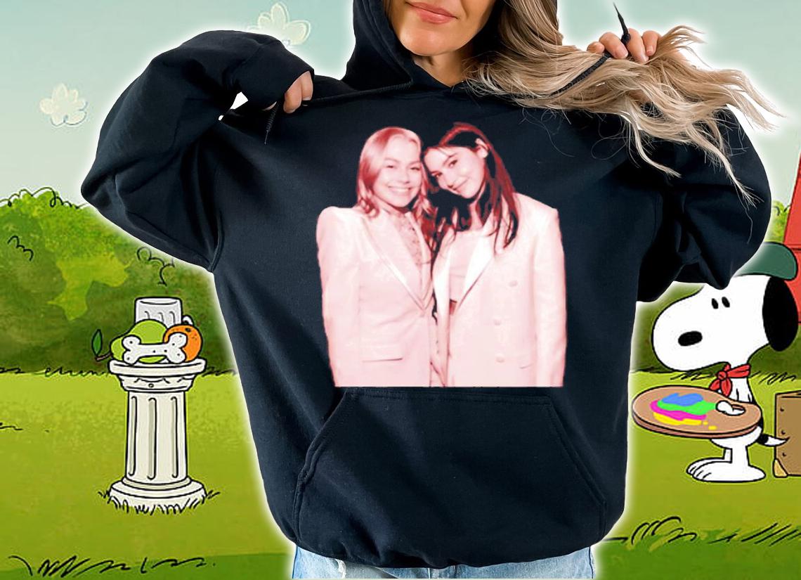 Phoebe Bridgers And Gracie Abrams Ask Me About Phoebe Bridgers Shirt t-shirt hoodie