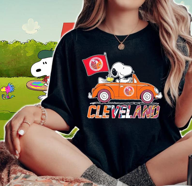 Snoopy And Woodstock Driving Car Cleveland Sports Teams Flag t-shirt woman shirt
