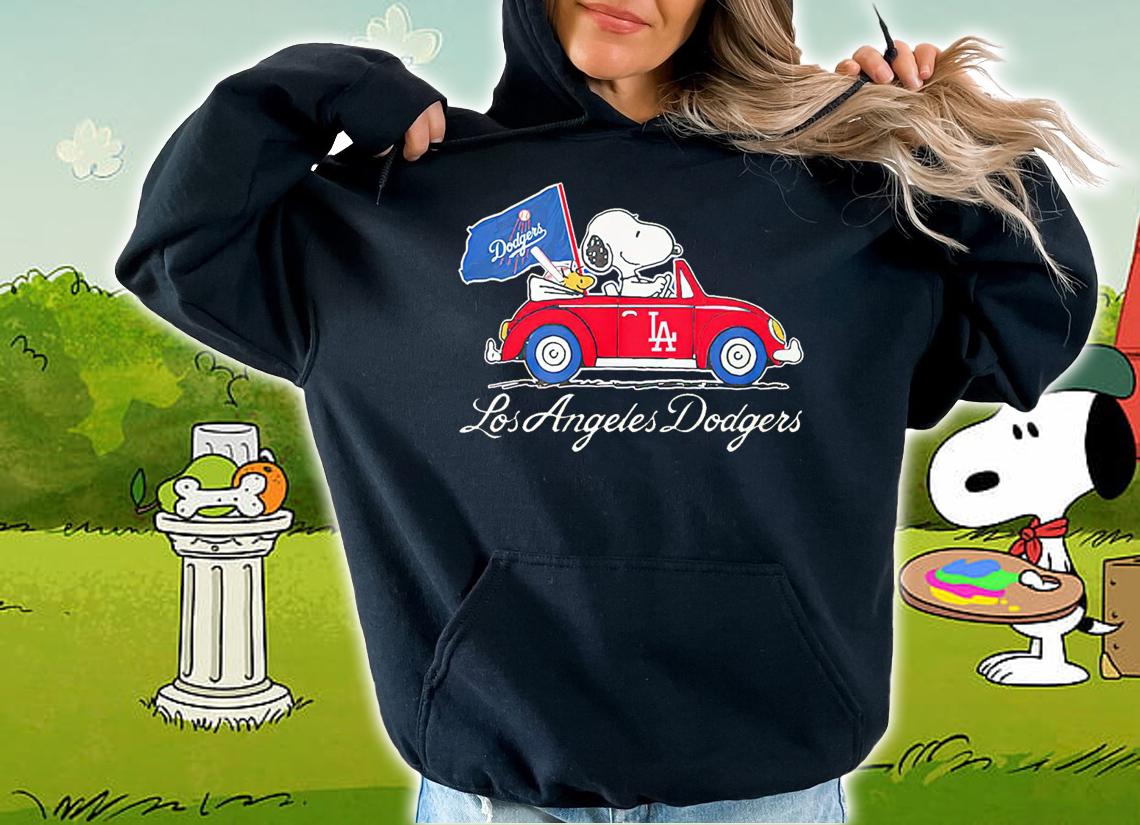 Snoopy And Woodstock Driving Car Los Angeles Dodgers Flag t-shirt hoodie