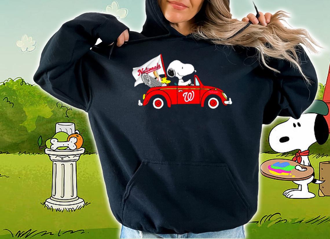 Snoopy And Woodstock Driving Car Washington Nationals Flag t-shirt hoodie