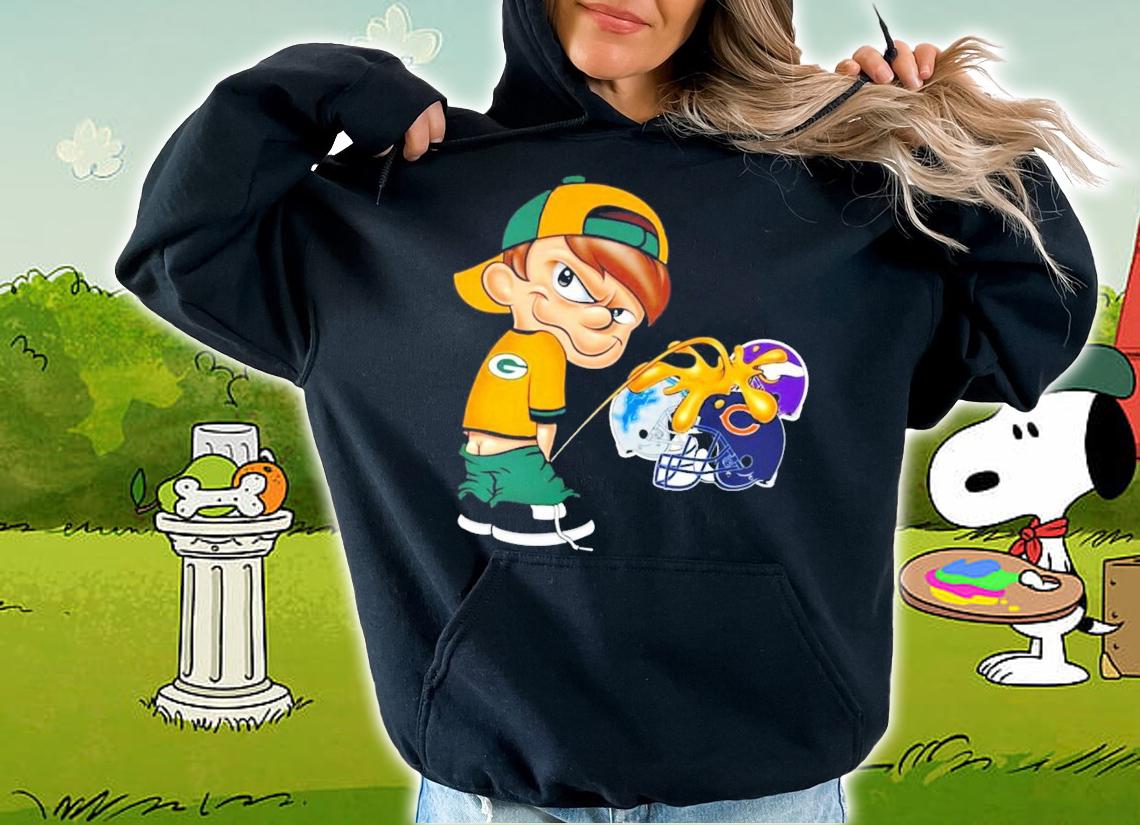 Green Bay Packer Calvin Peeing Piss On Other Sports Teams t-shirt hoodie