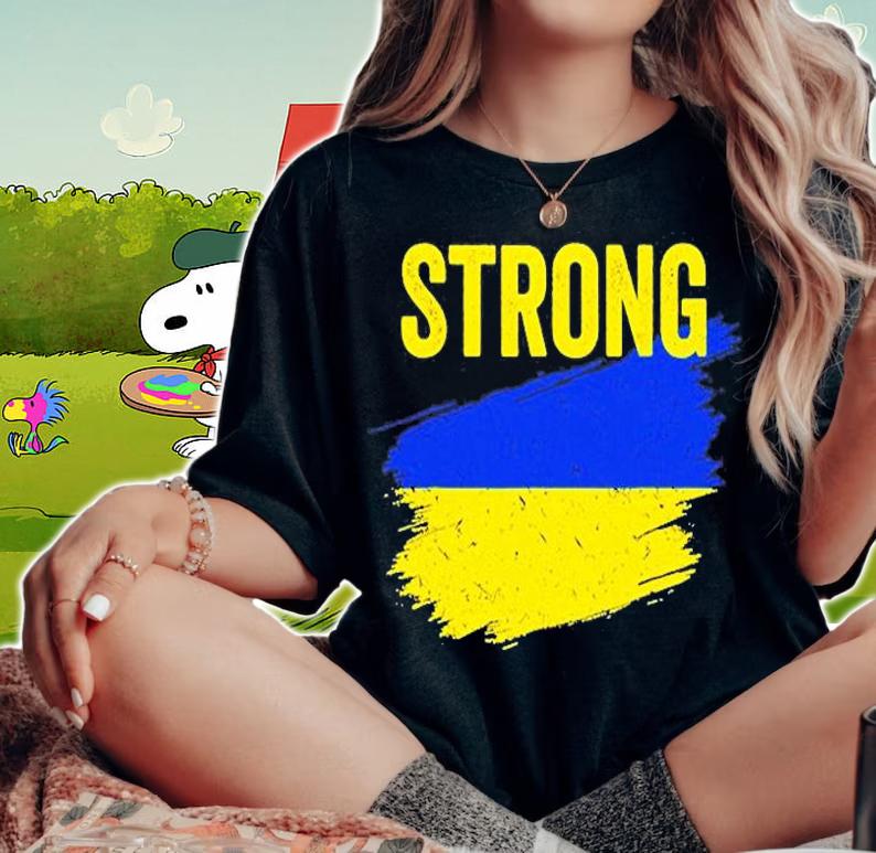 Ukraine Flag Vintage Ukraine Strong Pray For Ukraine T-Shirt woman shirt
