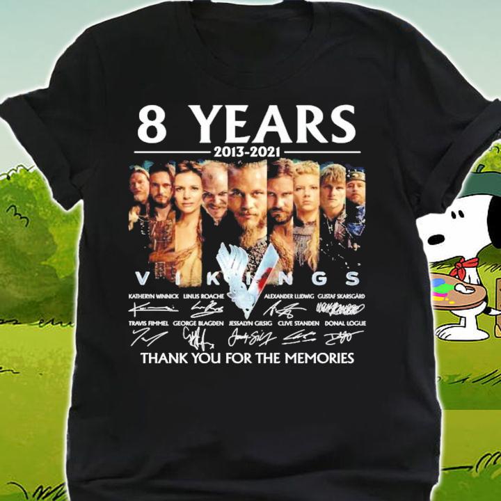 8 years 2013 2021 Vikings signatures t-shirt shirt