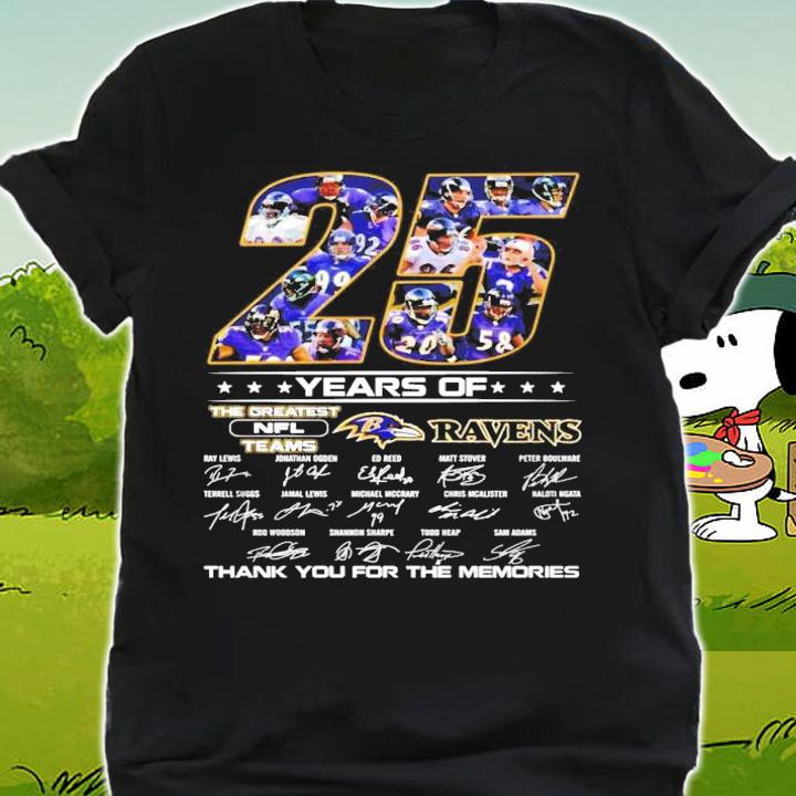 25 years of Baltimore Ravens signatures t-shirt shirt