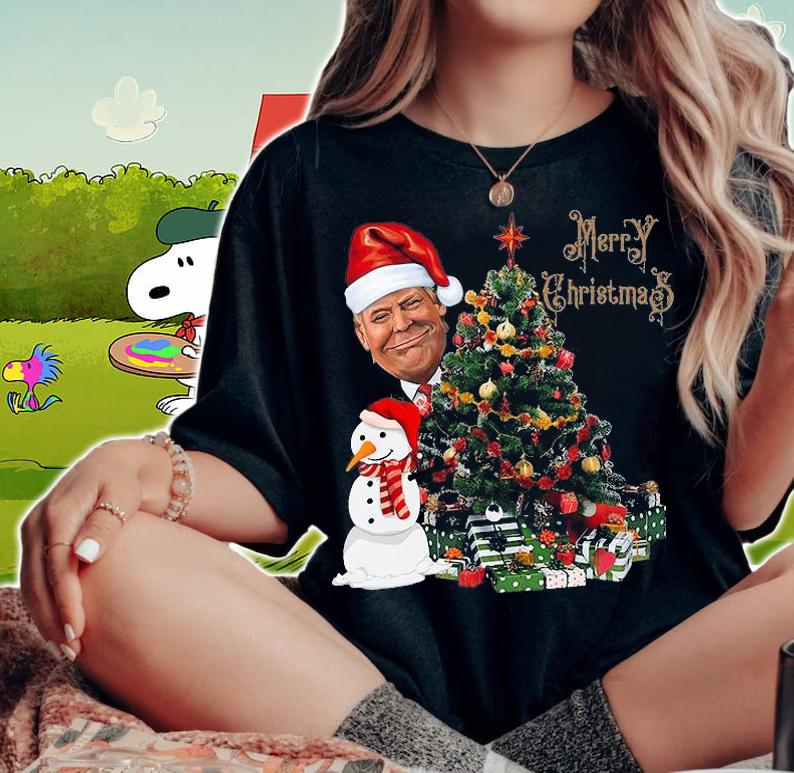 Funny Trump Wearing Santa Hat Merry Christmas Pajamas T-Shirt woman shirt