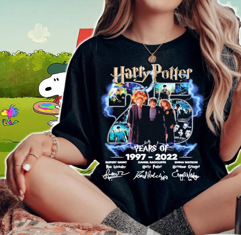 Harry Potter 25 Years Of 1997-2022 Character Signatures Shirt woman shirt