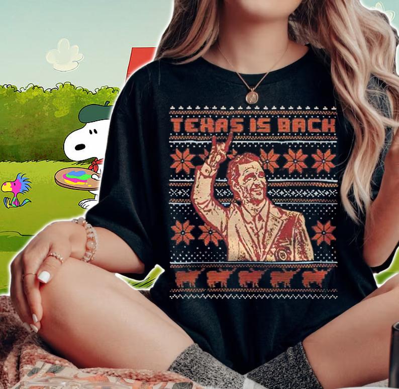 Hook 'Em Texas Is Back Christmas Shirt woman shirt