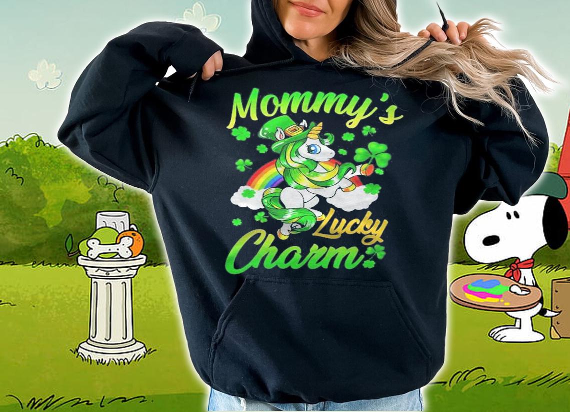 Mommys Lucky Charm Cute Unicorn St. Patricks Day Kids Shirt hoodie