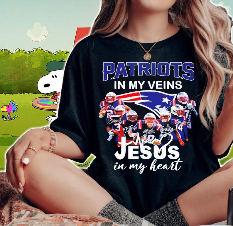 Patriots In My Veins Jesus In My Heart Signatures Shirt woman shirt