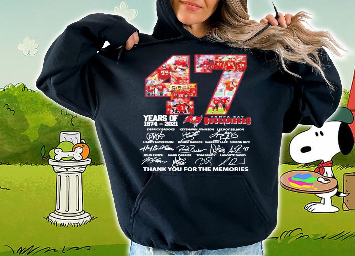 47 Years of 1974-2021 Tampa Bay Buccaneers thank you for the memories t-shirt hoodie