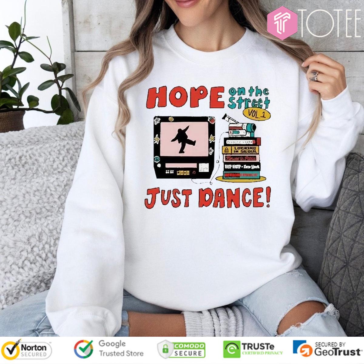 Sweatshirt